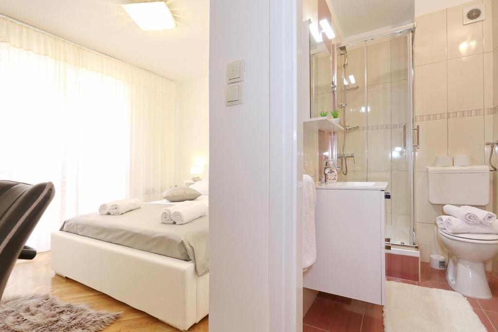 زادار Neva Modern Apartment المظهر الخارجي الصورة